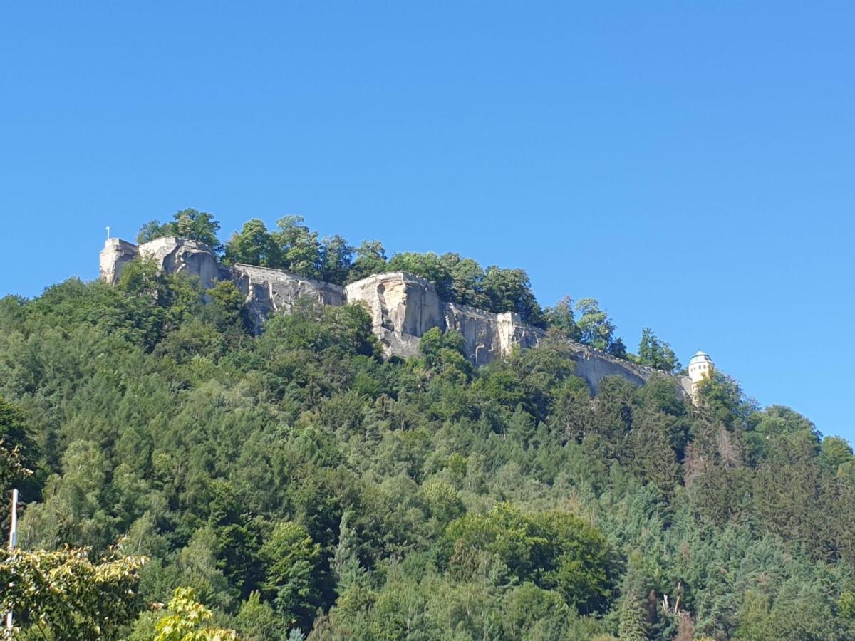 Villa Sächsische Schweiz Ferienhaus 2 mit hervorragendem Panoramablick über das Elbtal Königstein Exterior foto